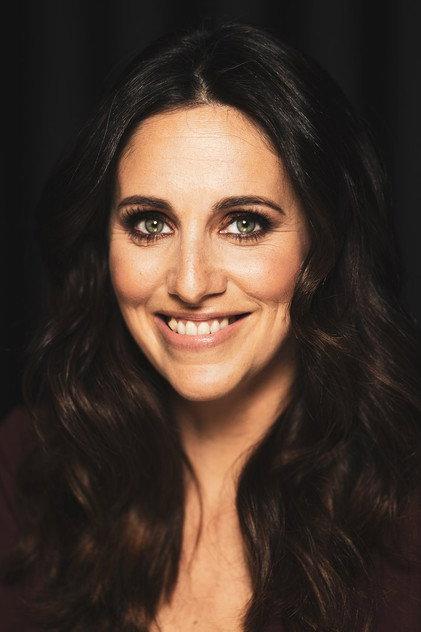 Erika Rosenbaum - Actor Profile Photo