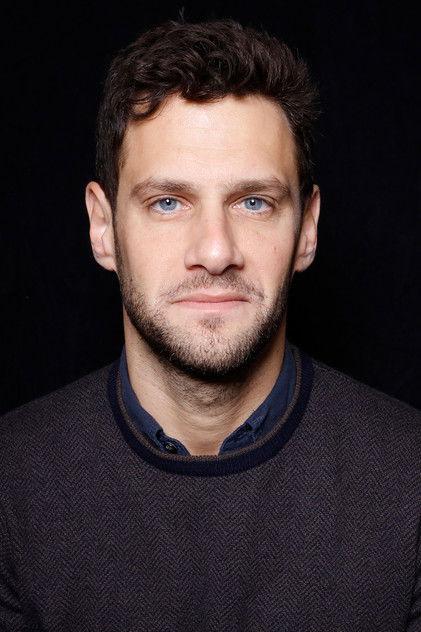 Justin Bartha - Actor Profile Photo