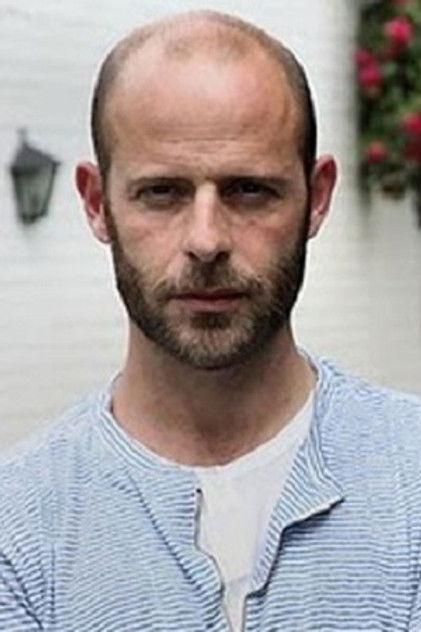 Eduard Farelo - Actor Profile Photo