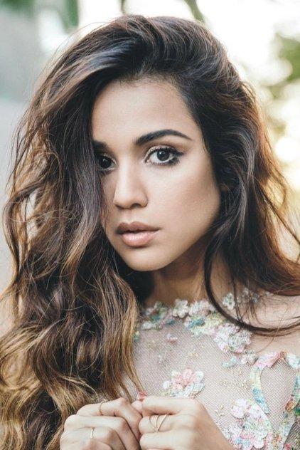 Summer Bishil - Actor Profile Photo