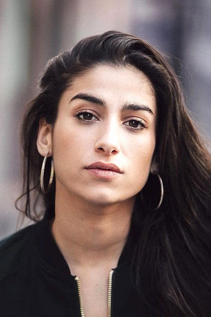 Carolina Yuste - Actor Profile Photo