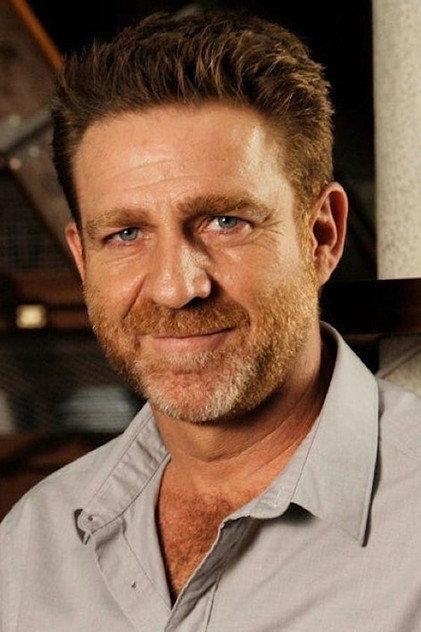 Juanjo Artero - Actor Profile Photo