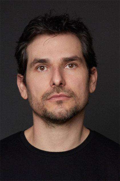 Alan Estrada - Actor Profile Photo