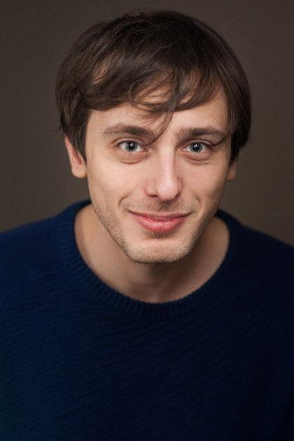 Andranic Manet - Actor Profile Photo