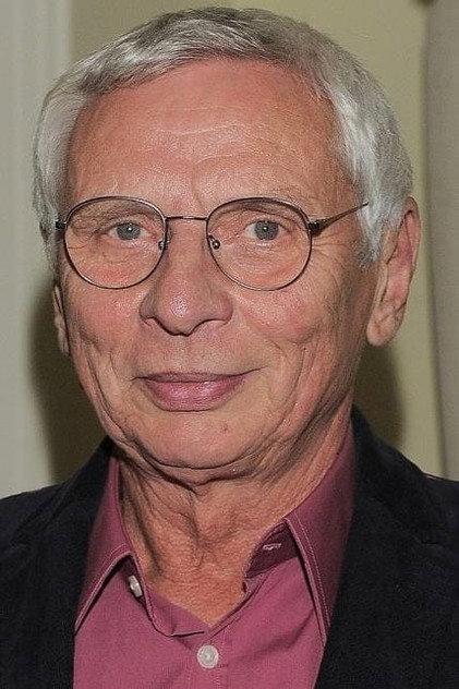 Mikołaj Grabowski - Actor Profile Photo