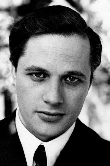 Lino Capolicchio - Actor Profile Photo