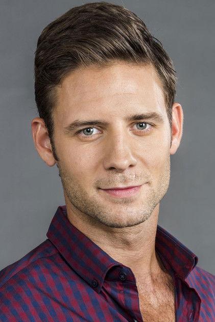 Steve Lund - Actor Profile Photo