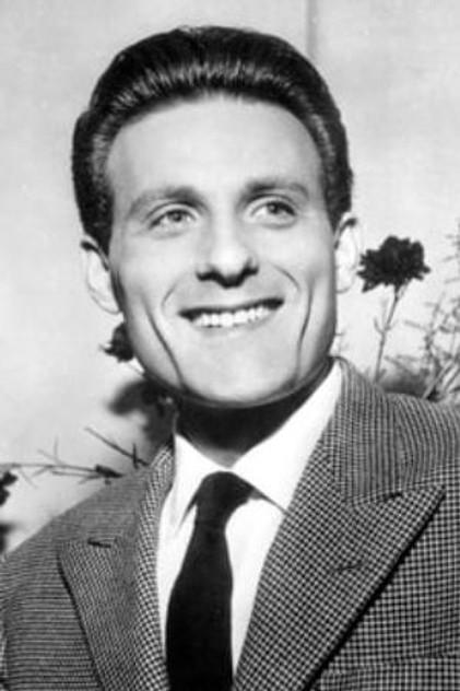 Giacomo Rondinella - Actor Profile Photo