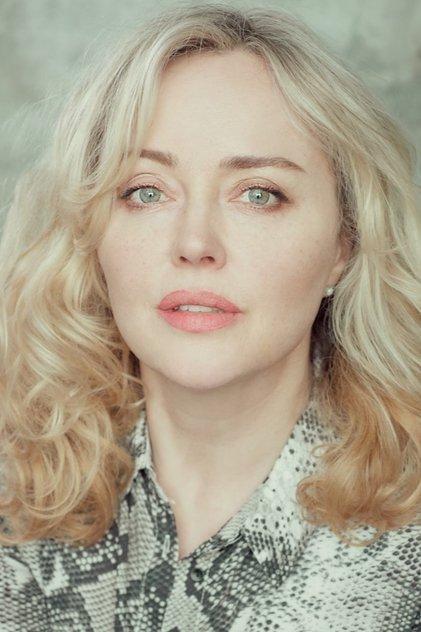 Angeline Ball - Actor Profile Photo