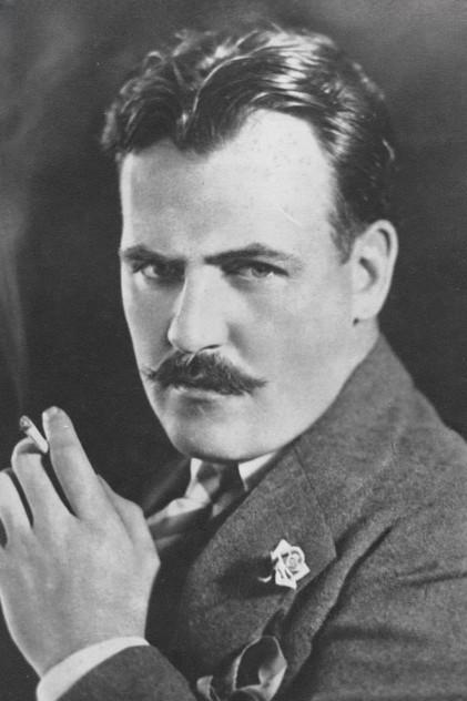 Walter McGrail - Actor Profile Photo