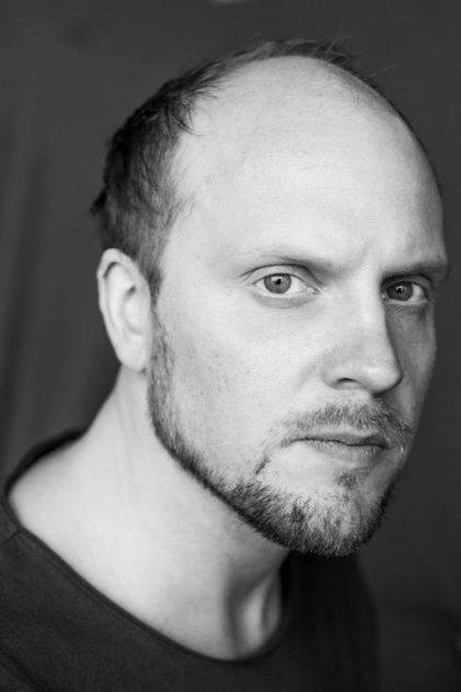 Emil Almén - Actor Profile Photo