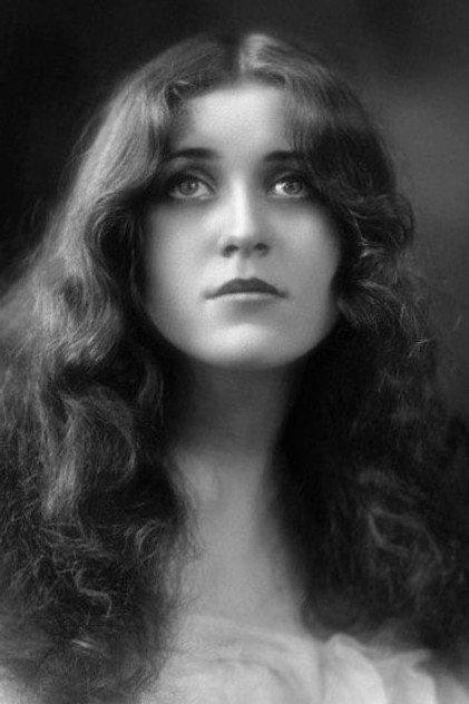 Ruby Miller - Actor Profile Photo