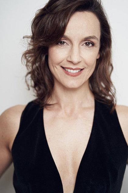 Carla Maciel - Actor Profile Photo
