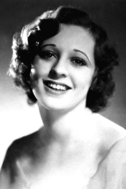 Eleanor Hunt - Actor Profile Photo
