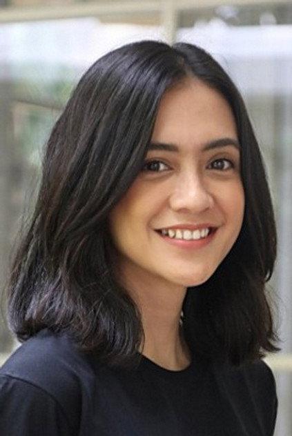Agla Artalidia - Actor Profile Photo