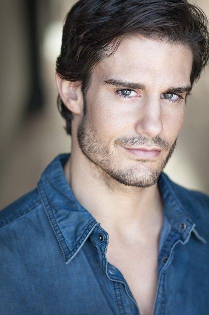 Edward Finlay - Actor Profile Photo