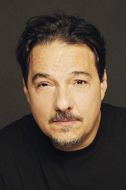 Fernán Mirás - Actor Profile Photo