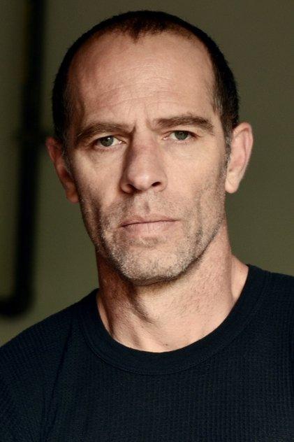 Neil Sandilands - Actor Profile Photo
