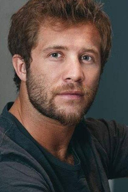 Nicolás Riera - Actor Profile Photo
