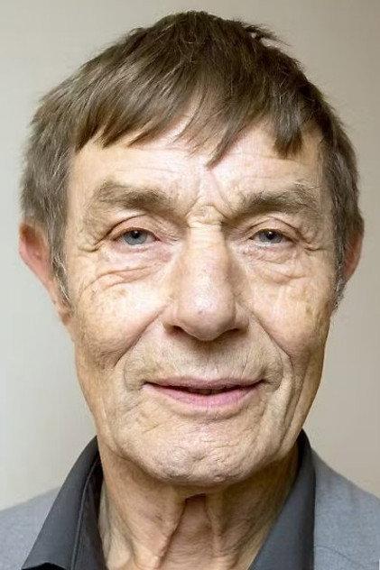 Baard Owe - Actor Profile Photo