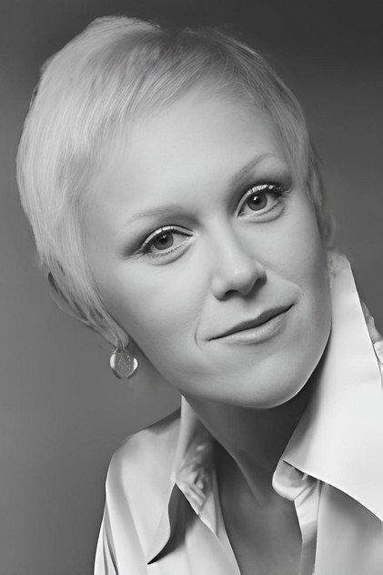 Erica Eaton - Actor Profile Photo