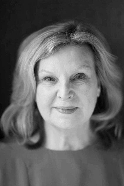 Ann Mitchell - Actor Profile Photo