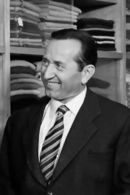 Giannis Kondoulis - Actor Profile Photo