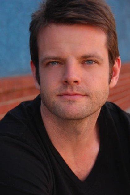 Rob Tinkler - Actor Profile Photo