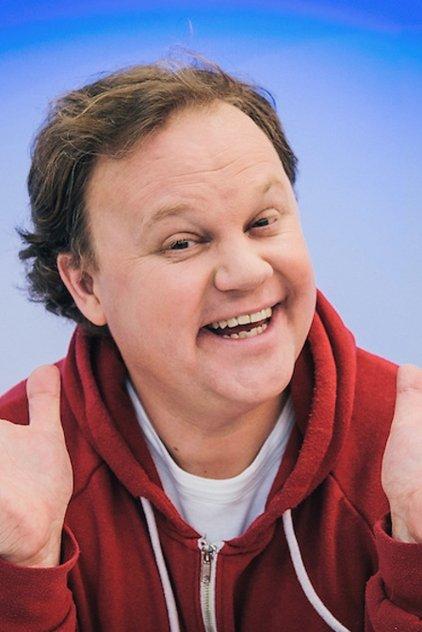 Justin Fletcher - Actor Profile Photo