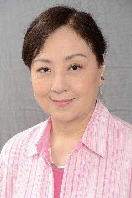 Angelina Lo - Actor Profile Photo