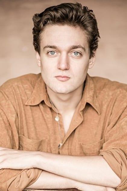 Lucas Englander - Actor Profile Photo