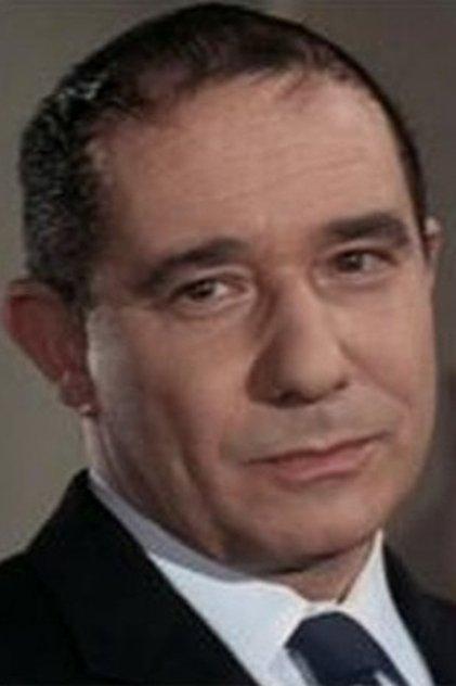 Carl Duering - Actor Profile Photo