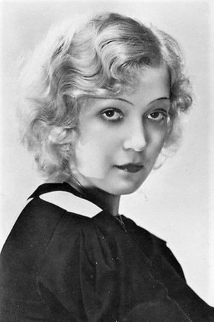 Mártha Eggerth - Actor Profile Photo