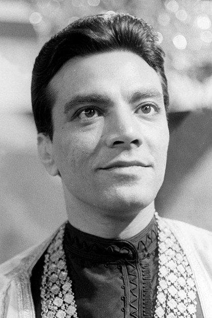 Zia Mohyeddin - Actor Profile Photo