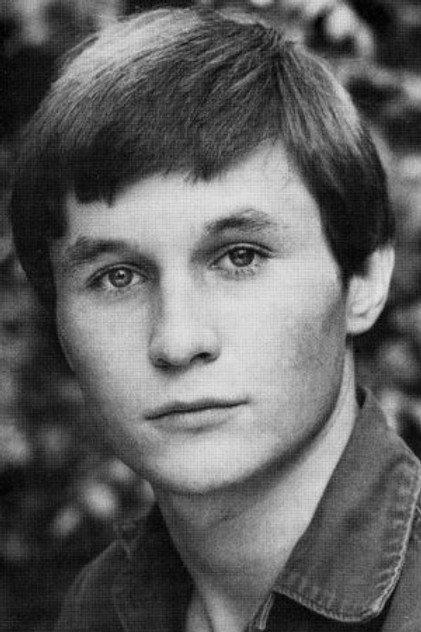 Simon Gipps-Kent - Actor Profile Photo