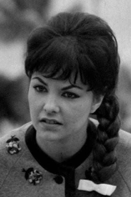Allison Louise Downe - Actor Profile Photo