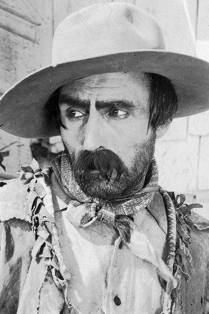 Frank Leigh - Actor Profile Photo