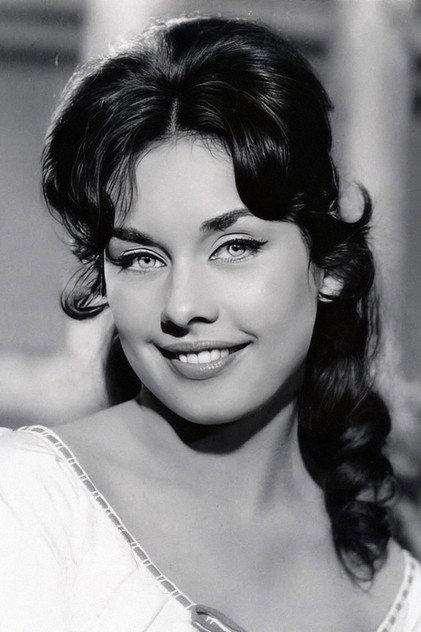 Vera Tschechowa - Actor Profile Photo