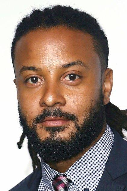 Brandon Jay McLaren - Actor Profile Photo