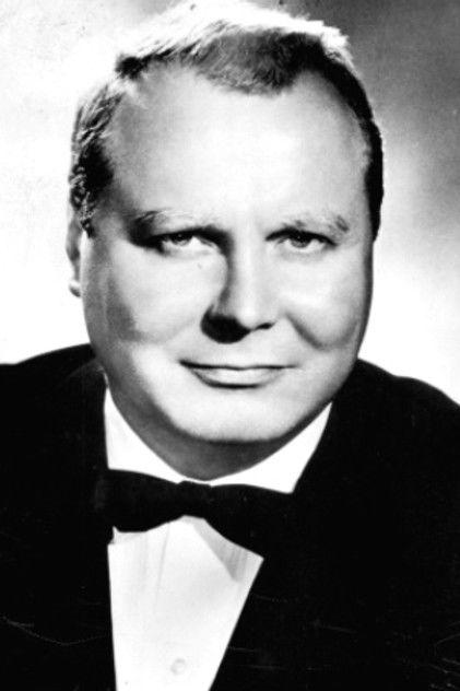 Ernst Schröder - Actor Profile Photo