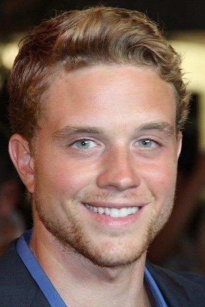 Jonny Weston - Actor Profile Photo