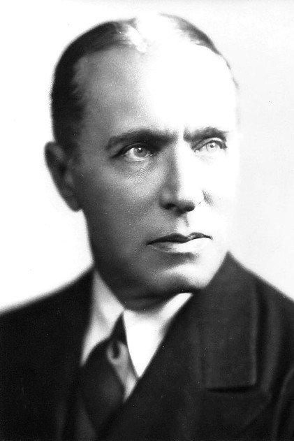 Frank Elliott - Actor Profile Photo