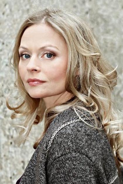 Susanna Simon - Actor Profile Photo
