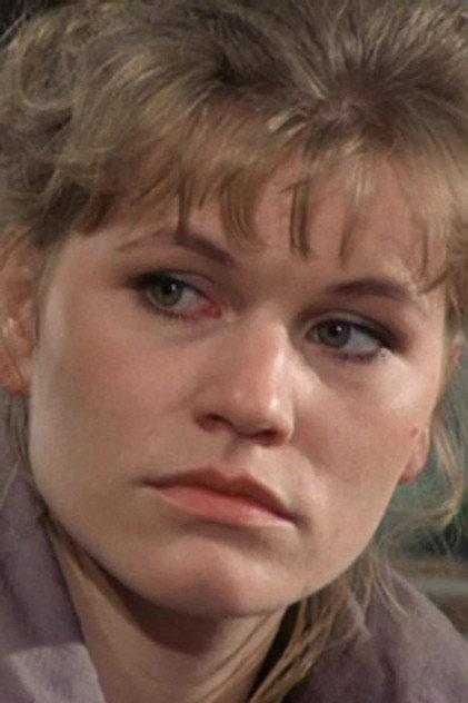 Anne Kasprik - Actor Profile Photo