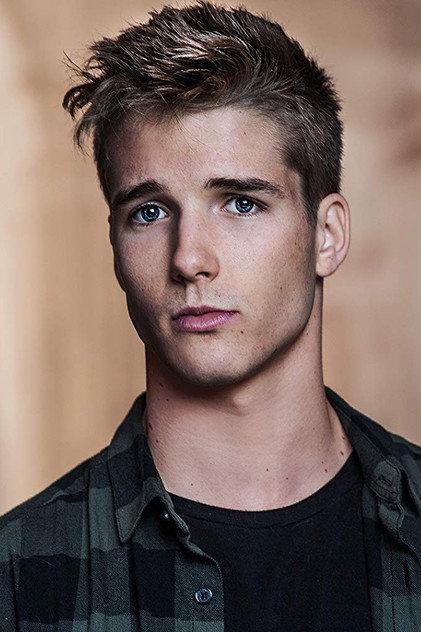 Christian Martyn - Actor Profile Photo
