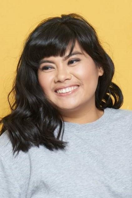 Yova Gracia - Actor Profile Photo