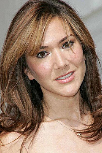 Nadia Dajani - Actor Profile Photo