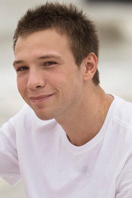 Vincent Touzery - Actor Profile Photo