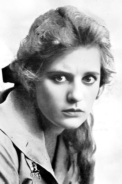 Marie Walcamp - Actor Profile Photo