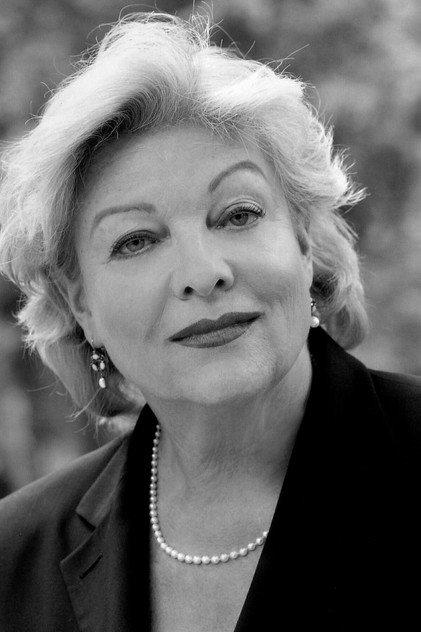 Franziska Bronnen - Actor Profile Photo